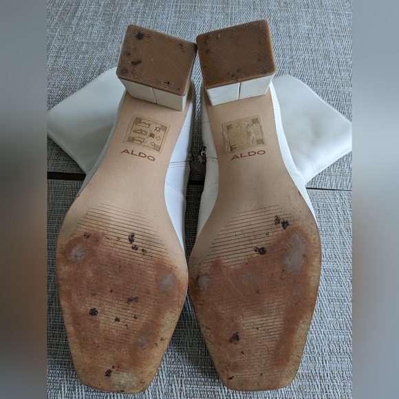 ALDO off White Leather Square Toe Side Zip Block Heel Ankle Boots Size 8.5 - Picture 6 of 8